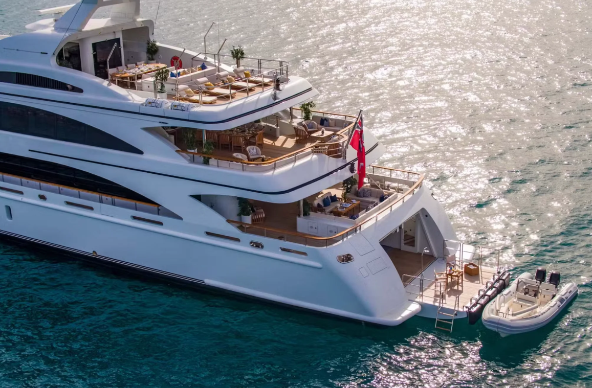 M/Y LA BLANCA